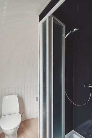 Shower - Orchard Snug - Luxury Cottages (Langport)