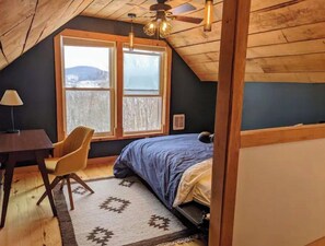 3 quartos, escrivaninha, berço de viagem, Wi-Fi de cortesia