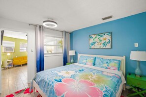 1 habitación, escritorio, tabla de planchar con plancha y wifi 