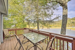 Outdoor dining - Walk to Ski Resort! Sugar Mtn Haven w/ Lake Views (Sugar Mountain)