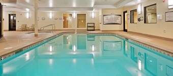 1-Bedroom King Suite | Free Breakfast & Pool Reno