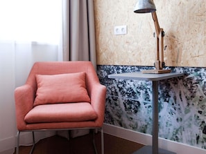 Chambre Familiale, 2 lits doubles | Bureau, rideaux occultants, chambres insonorisées
