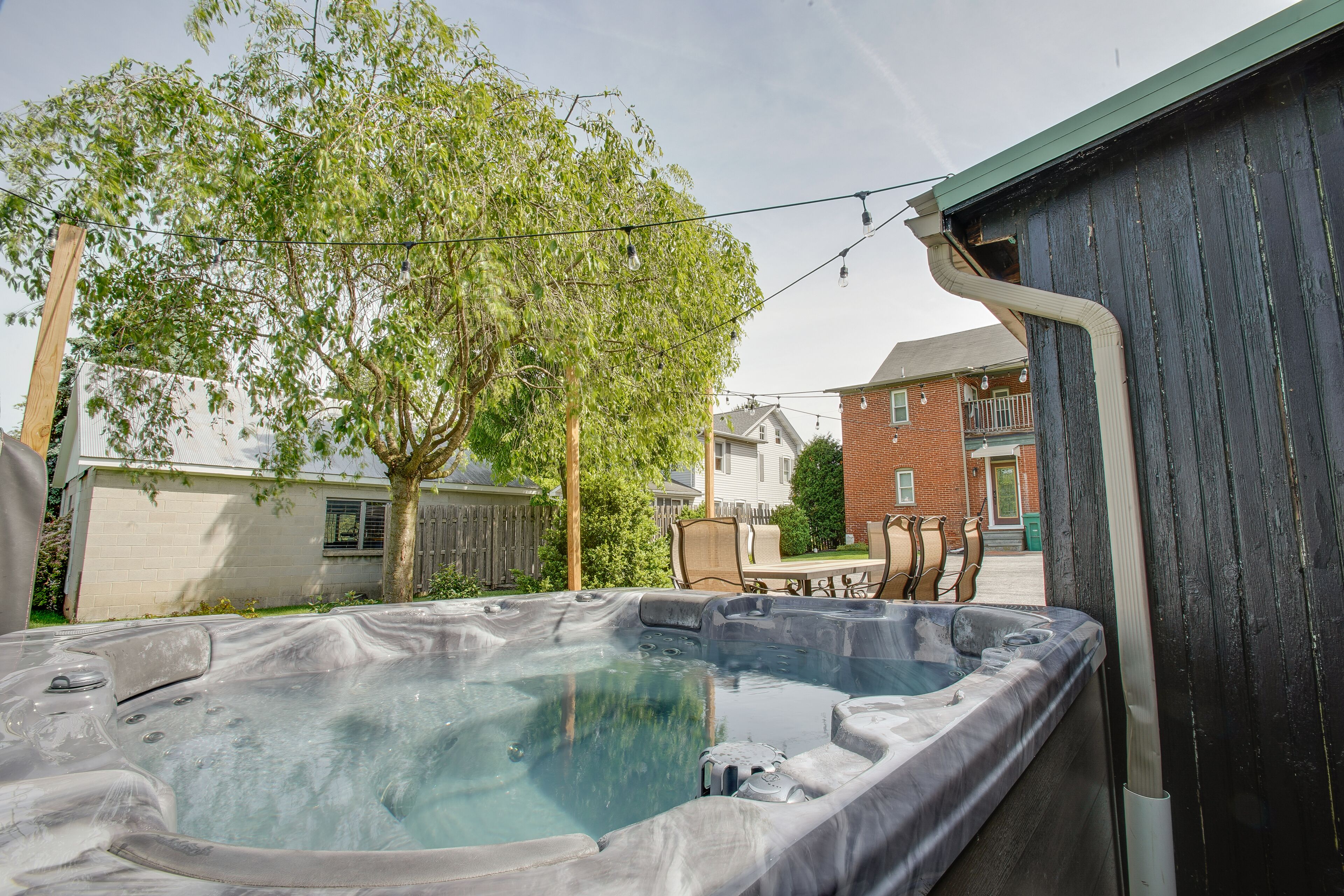 Bain à remous extérieur