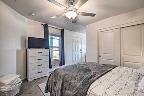Iron/ironing board, internet, bed sheets
