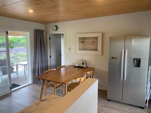 Dining - Guest House in the Lavender Field (Cambridge)