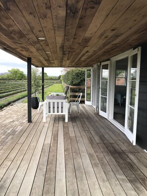 Terrace/patio - Guest House in the Lavender Field (Cambridge)