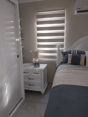 1 chambre, fer et planche Ă repasser, Wi-Fi gratuit, draps fournis