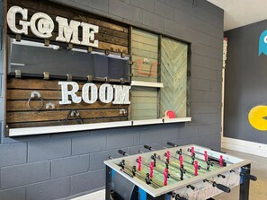 Game room - House 6BD / Pvt Pool & SPA / Near Disney / Game Room / Kissimmee / Encore Resort (Kissimmee)