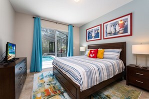 5 bedrooms, iron/ironing board, free WiFi, bed sheets