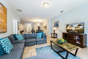 TV, tavolo da calcetto