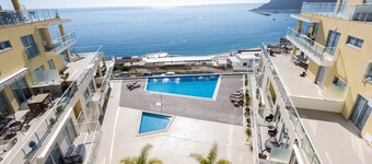 Janelas de Zimbra | Lovely Apt with Pool and Sea V