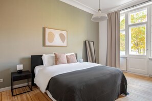 2 soverom, strykejern/-brett, wi-fi og sengetøy