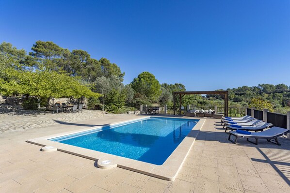 Pool - Fantastic Villa for 12 people with pool and barbecue. (Caimari)