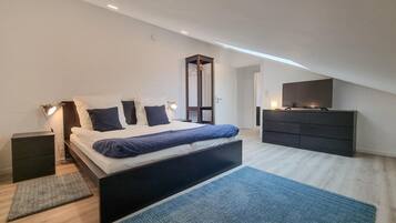 1 Schlafzimmer, Reisekinderbett, kostenloses WLAN, Bettwäsche