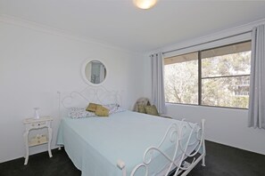 2 bedrooms, iron/ironing board