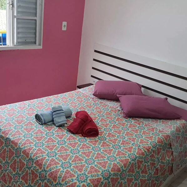 Chalet básico | 1 habitación y wifi gratis 