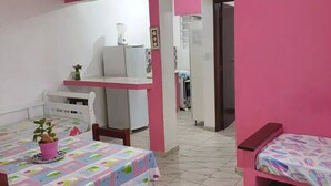 Basic Chalet | Living area - Chalé Bem Brasil (Ubatuba)