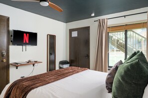 1 chambre, bureau, fer et planche à repasser, Wi-Fi gratuit