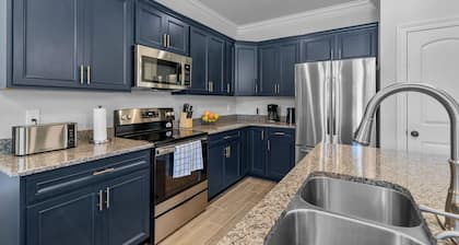 Modern 3 Bed/2 Bath in Haughton