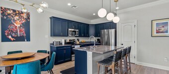 Modern 3 Bed/2 Bath in Haughton