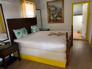 1 habitación, tabla de planchar con plancha, wifi gratis y ropa de cama 
