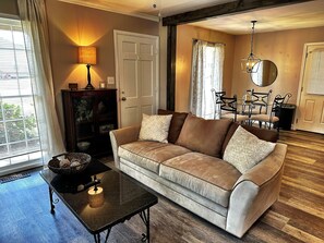 Smart TV, fireplace, DVD player, books