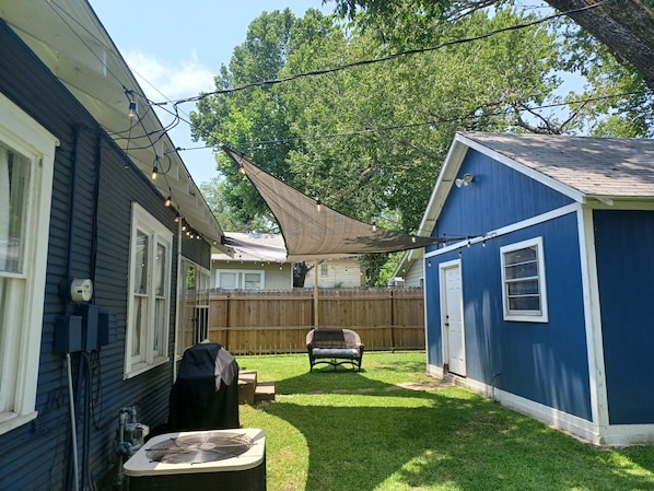 Terrace/patio - Historic, Cozy Home in the Heart of Town (Jacksonville)