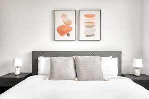 1 soverom, strykejern/-brett, wi-fi og sengetøy