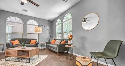 Modern desert vibes in the heart of Gilbert!