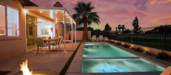 NEW Baja Salt Pool/Spa on the golf course! 5 min to festivals!