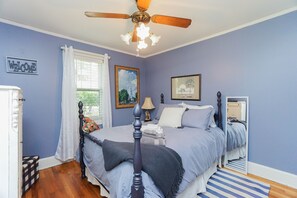 2 bedrooms, desk, iron/ironing board, travel cot