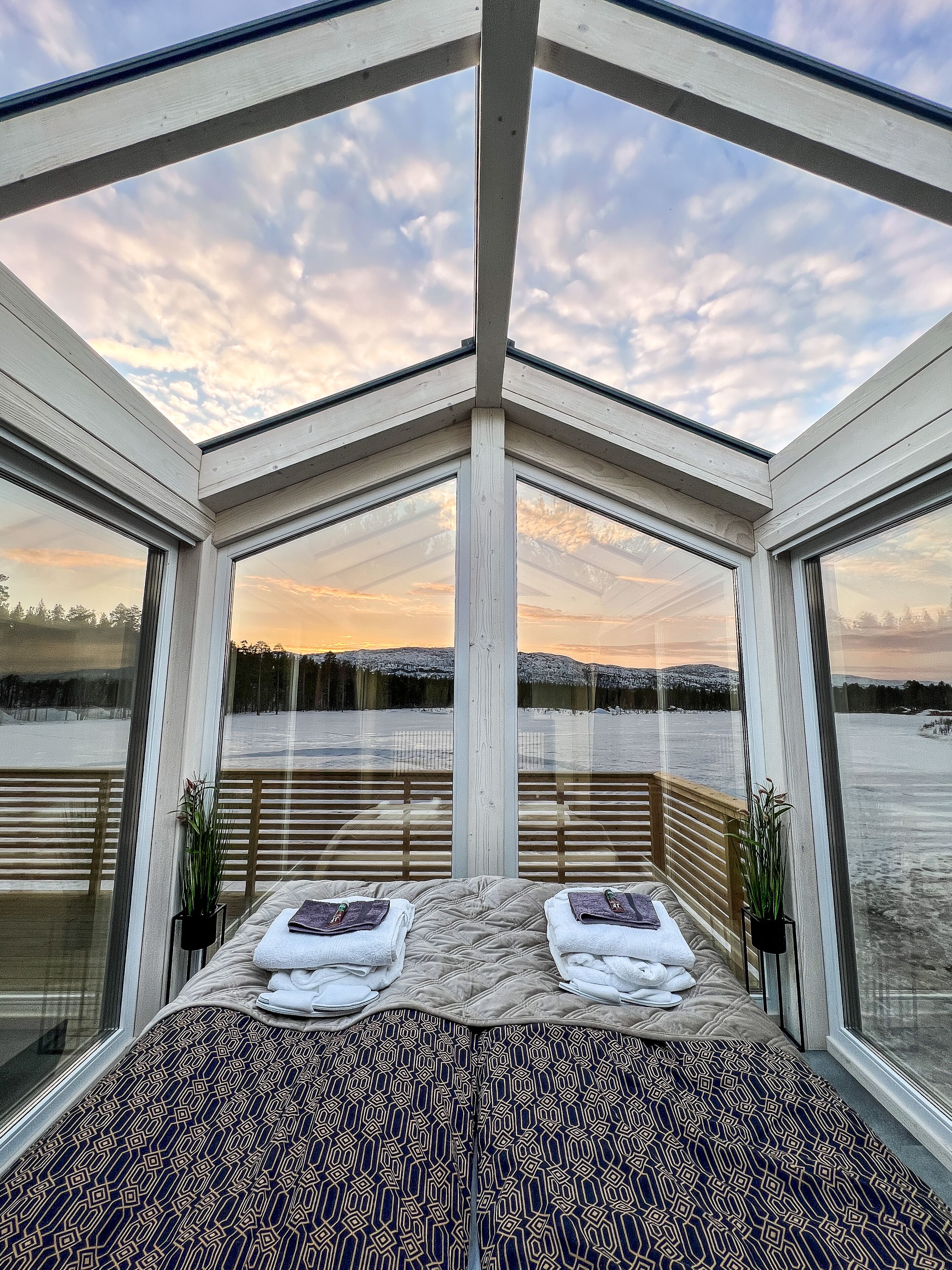 Escritorio, espacio para trabajar con un portátil, wifi gratis