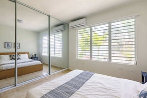 2 chambres, fer et planche à repasser, lit de bébé portatif, Wi-Fi