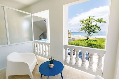 Property grounds. Aguada Ocean Club 2A - 2 Bed 1 Bath Suite