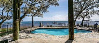 Gorgeous Waterfront House On The Sound | New Pool | Large Dock & Boat Lift | Covered Parking