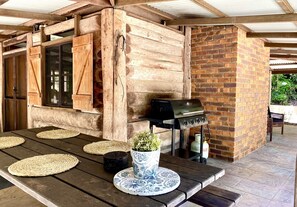 Cabana família (Banksia Family Cabin) | 1 quarto, roupas de cama premium, individualmente decorados