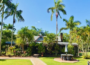Fachada da propriedade