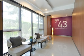 Sala de estar en el lobby