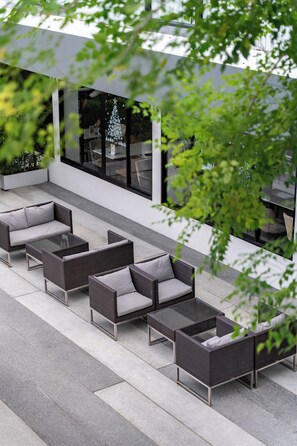 43-inch Smart TV with digital channels, TV - Gate43 Airport Hotel (Bang Phli)