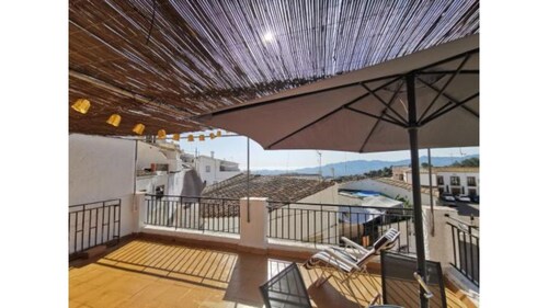 Fantástica Casa en el Centro del Pueblo. Ideal Familias