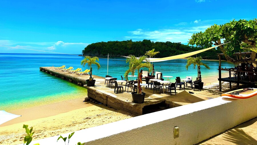 Sand And Tan Beach Hotel