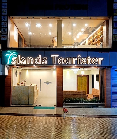 Exterior. Hotel Islands Tourister