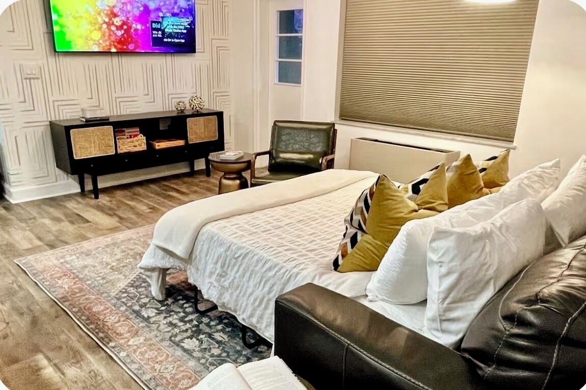 1 bedroom, desk, iron/ironing board, free WiFi