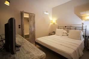 1 Schlafzimmer, Zimmersafe, Bügeleisen/Bügelbrett, kostenloses WLAN