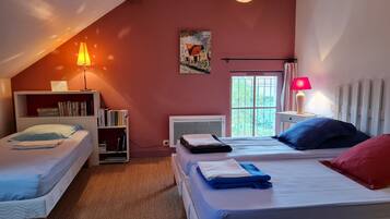 2 chambres, Wi-Fi gratuit, draps fournis