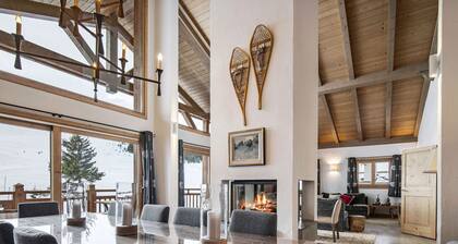 Luxury chalet with sauna and jacuzzi, direct access to the slopes