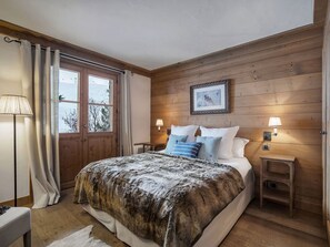 7 habitaciones, wifi gratis y ropa de cama