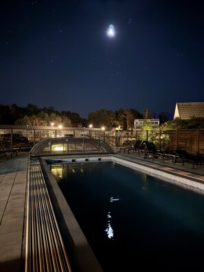 Outdoor pool, open 8:00 AM to 8:00 PM, pool loungers - Hotell Hanöhus Hällevik (Sölvesborg)