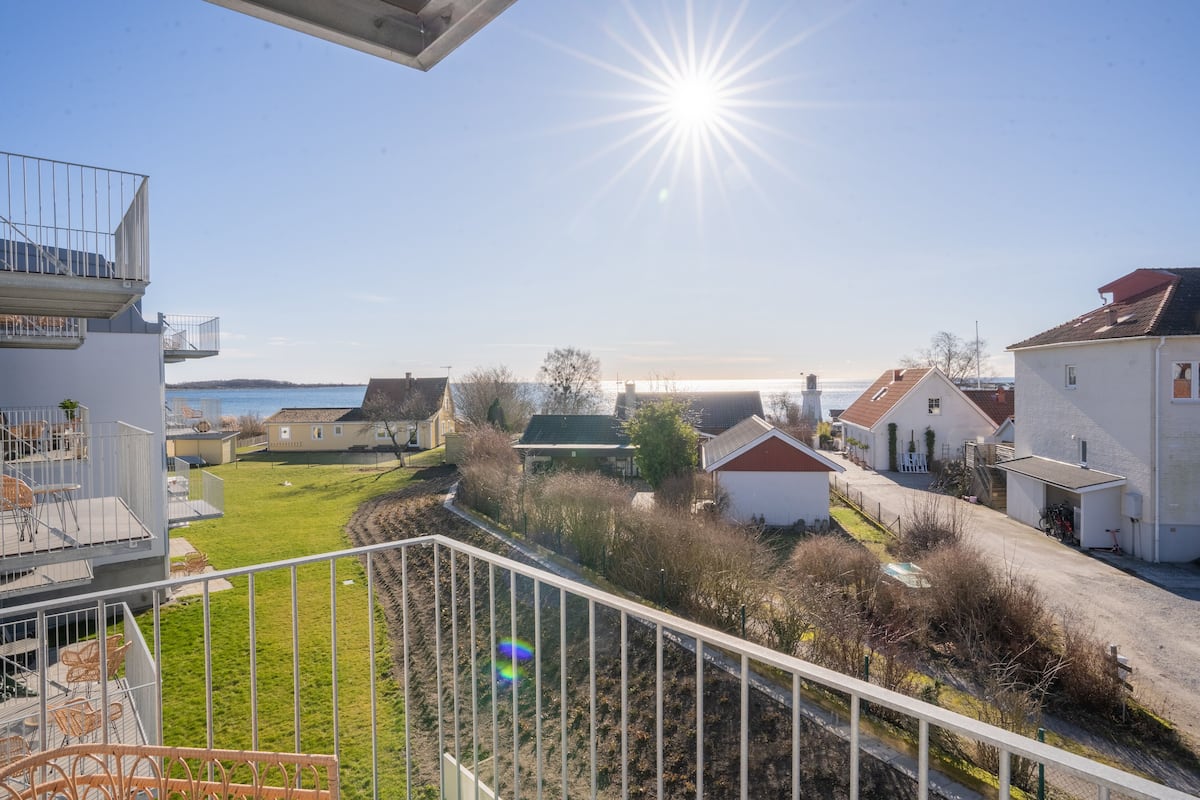 Seaview Grand Suite (1117) | Lake view