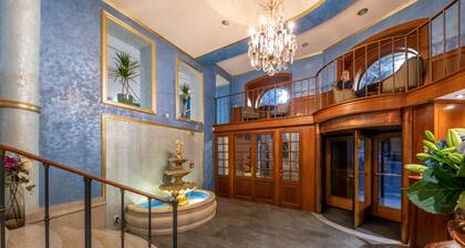 Hotel Kinsky Fountain